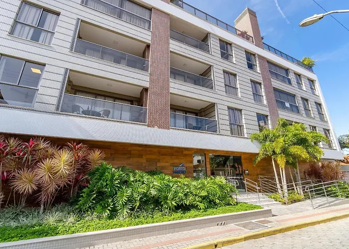 Porto Madero - Apartamento Em Condo Com Piscina Bombinhas